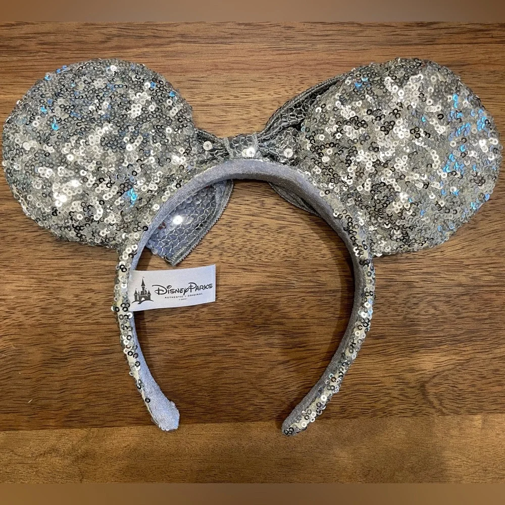 Silver Sequin Minnie Mouse ears